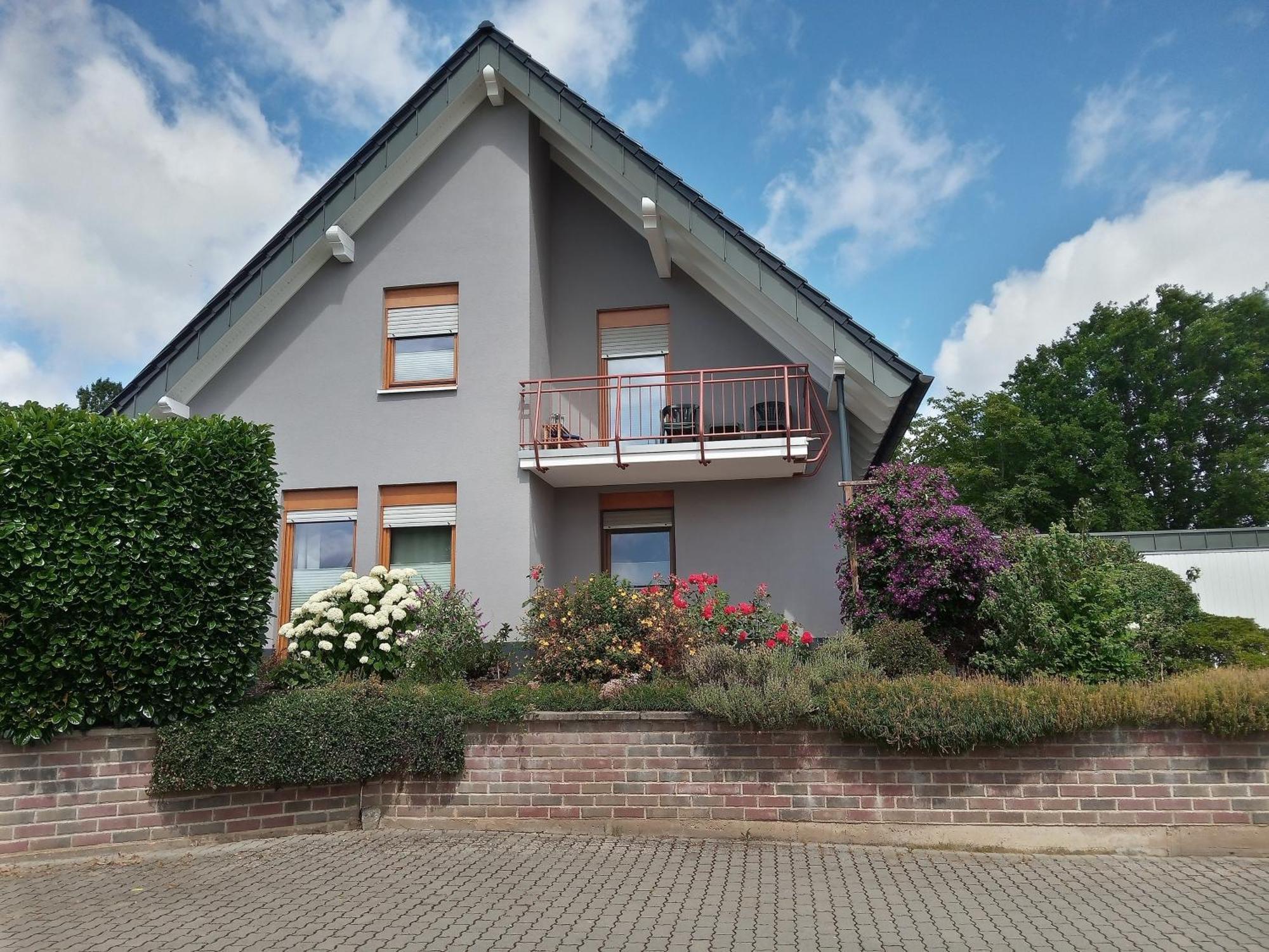 Ferienwohnung Bell Im Brohltal Niederdurenbach Bagian luar foto